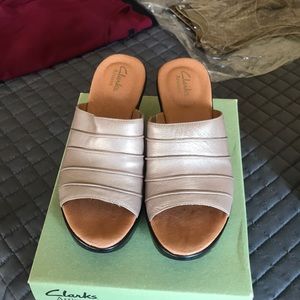 Clark’s wedges